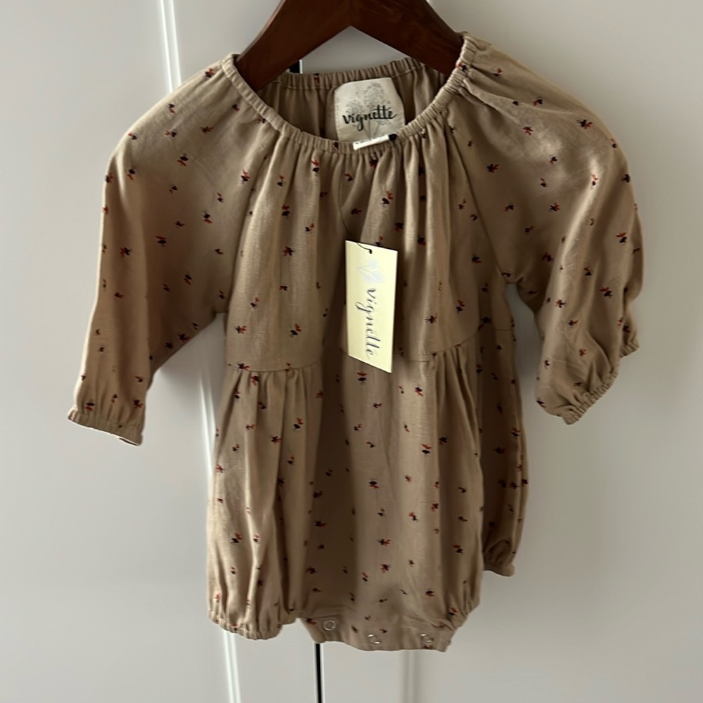 NWT Vignette baby girl romper